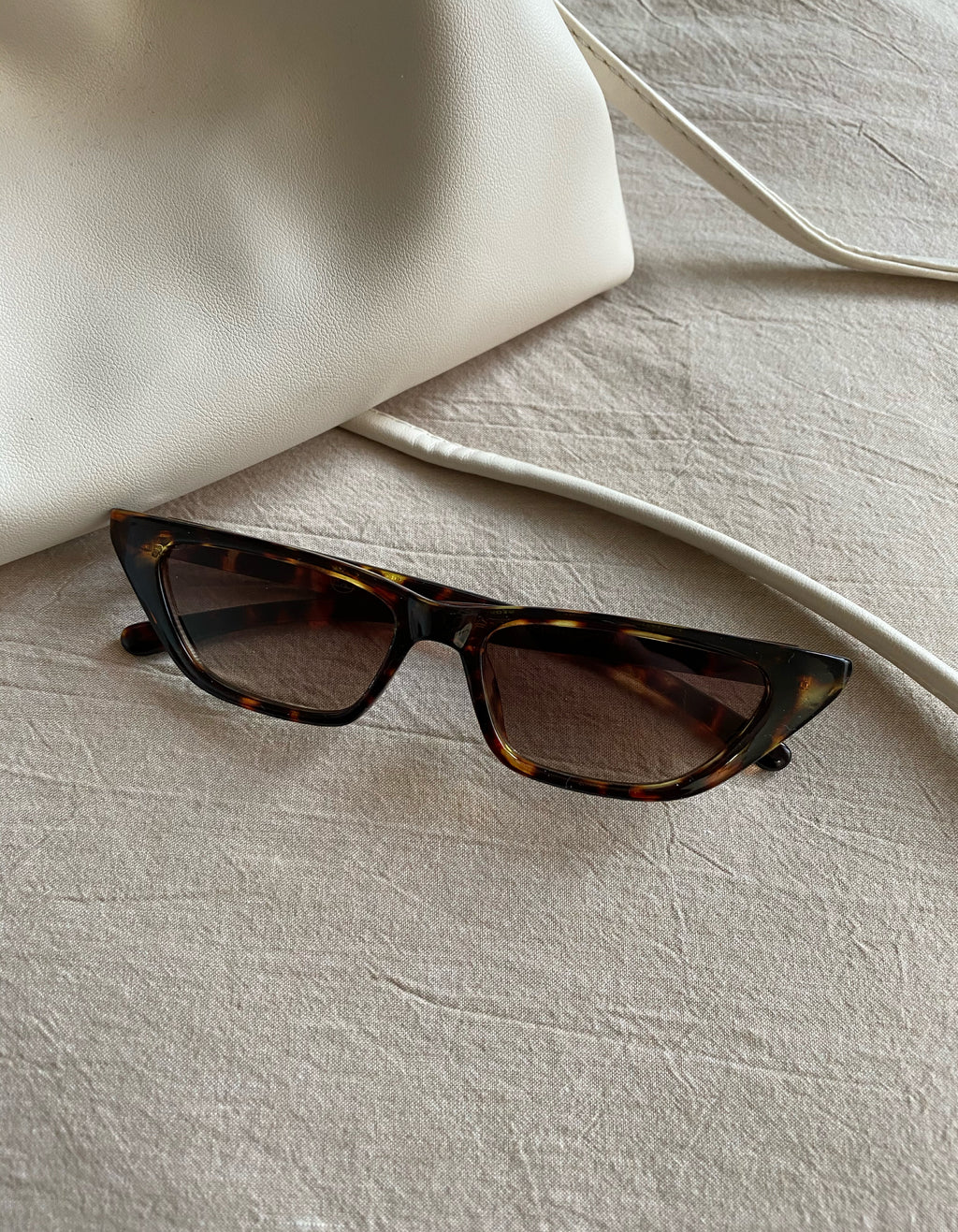 The Marilyn Sunglasses (brown)