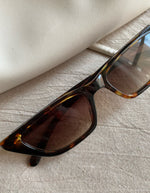 The Marilyn Sunglasses (brown)